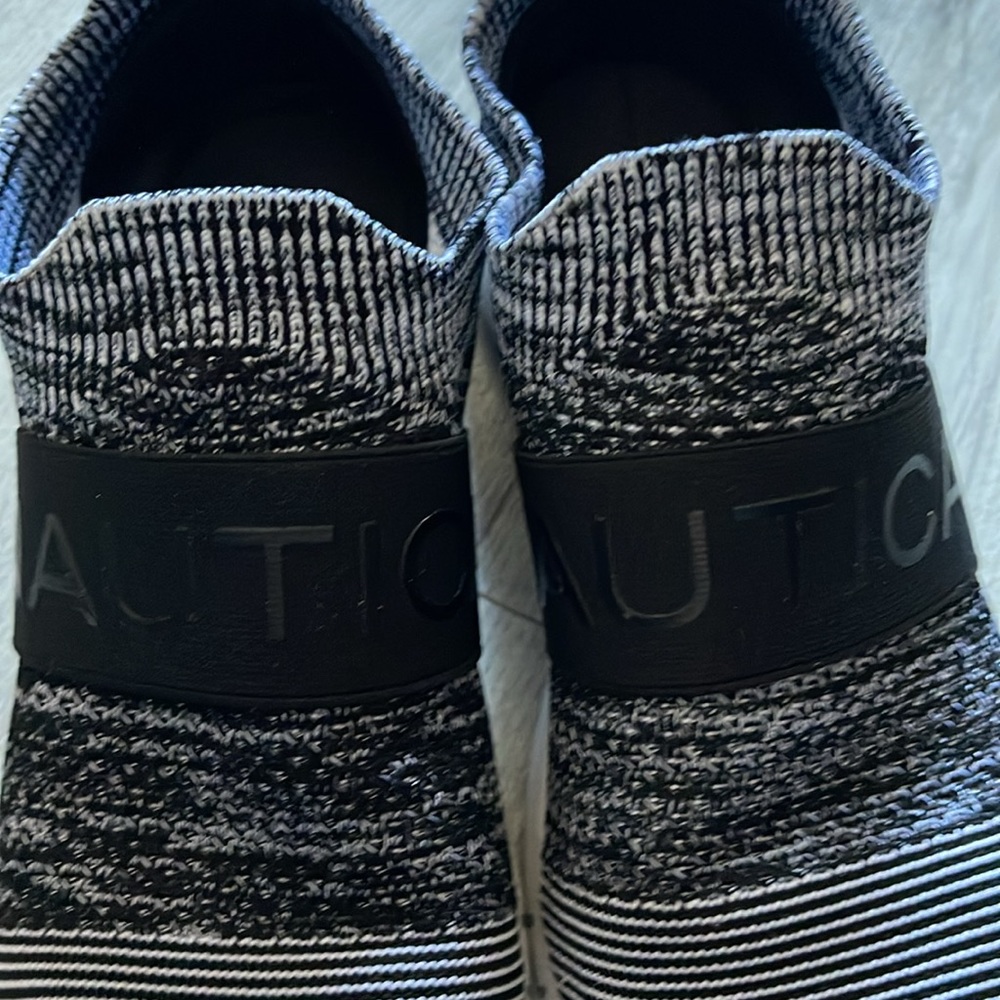 Nautica ladies slip on sneakers size 8